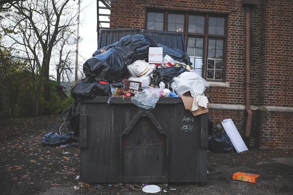 Tényleg elmúlik a rossz szag a kezünkkel való hadonászástól?