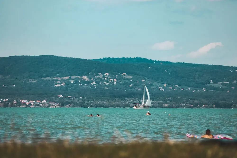 Hogyan keletkezett a Balaton?