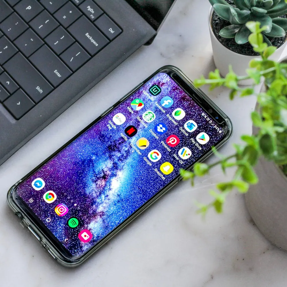 Hogyan találja meg az IMEI-számot az Android telefonon?
